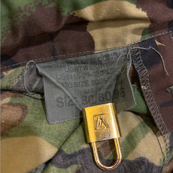 Vintage NATO Military Camouflage Cargo Pants - Picture 6 of 6